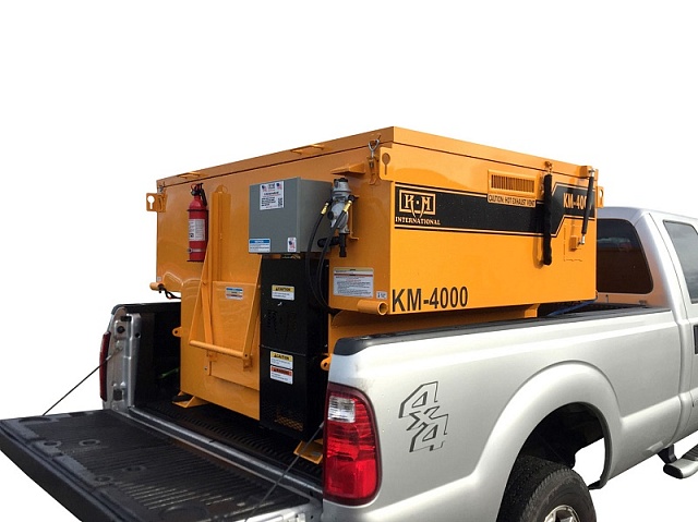 Термос-бункер для регенерации и нагрева асфальта на раме KM 4000